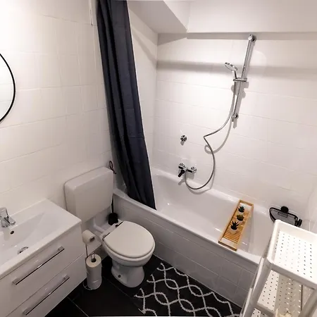 Nice Apartment Bochum 보훔